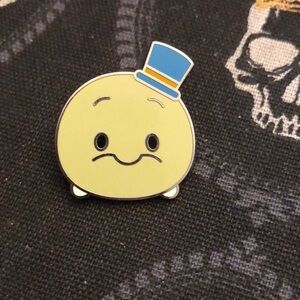 Authentic Disney Mickey pin. Pin is $8 or 4 pins for $25, additional pins $5.